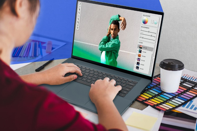 dell0607_01.jpg dell0607_01.jpg